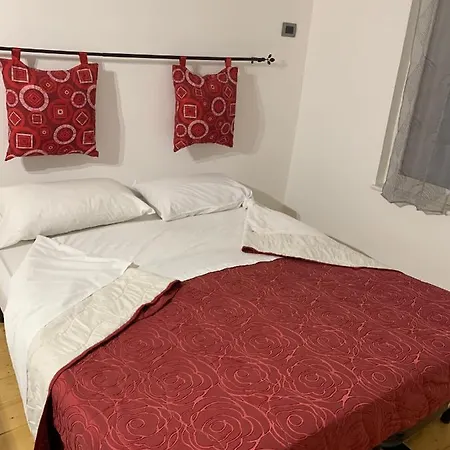 Royal Red Отель типа 